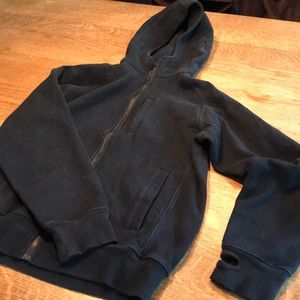 Lululemon Men’s or Women’s heavy sweater/jacket